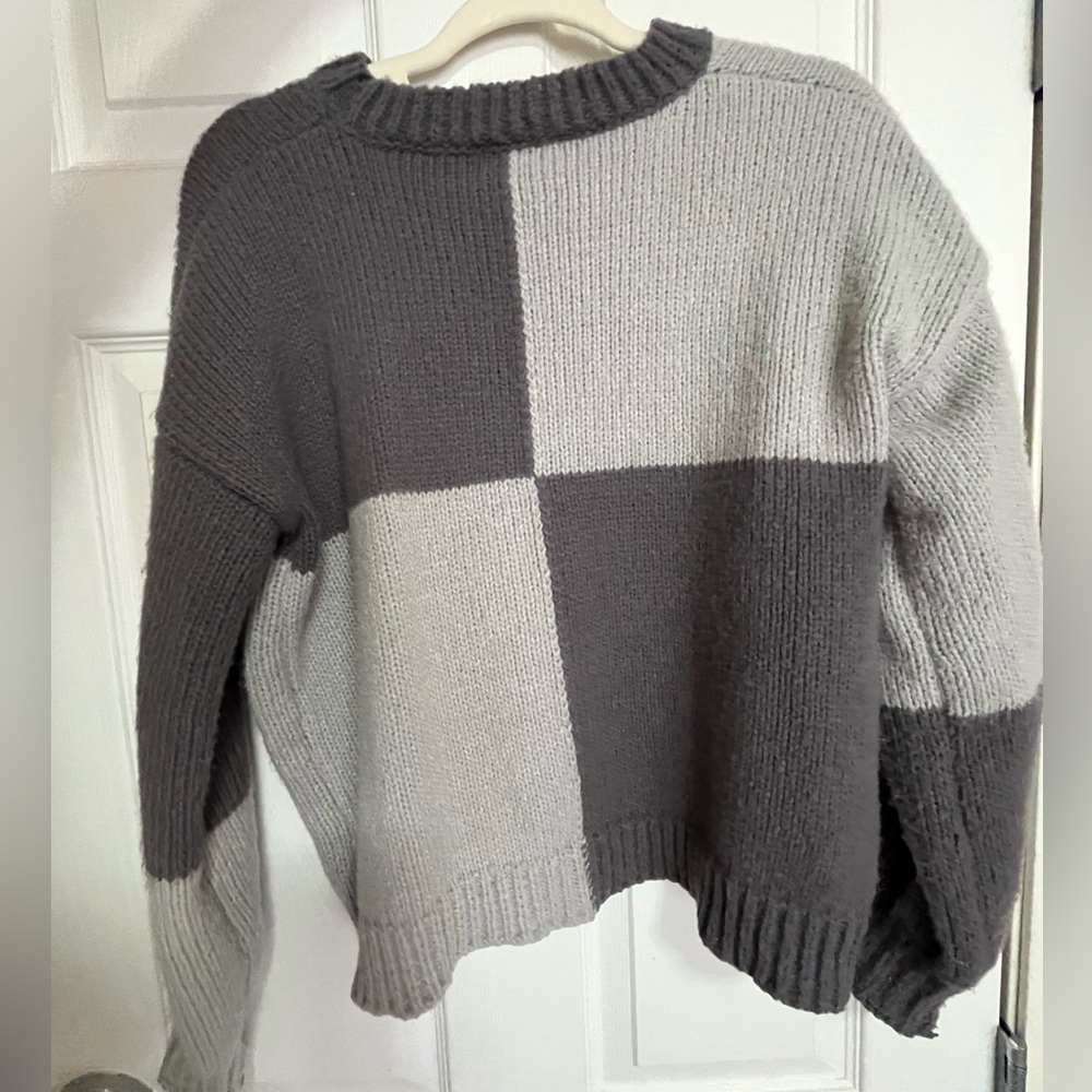 Sweater - Picture 2 of 2